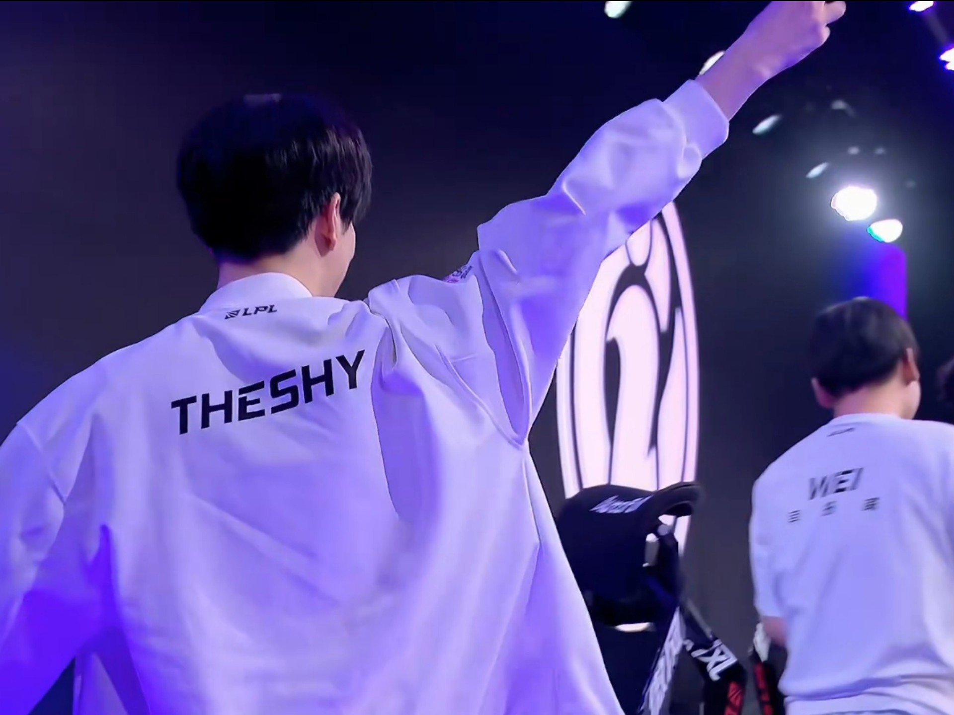 2月23日LPL春季赛赛程及首发名单